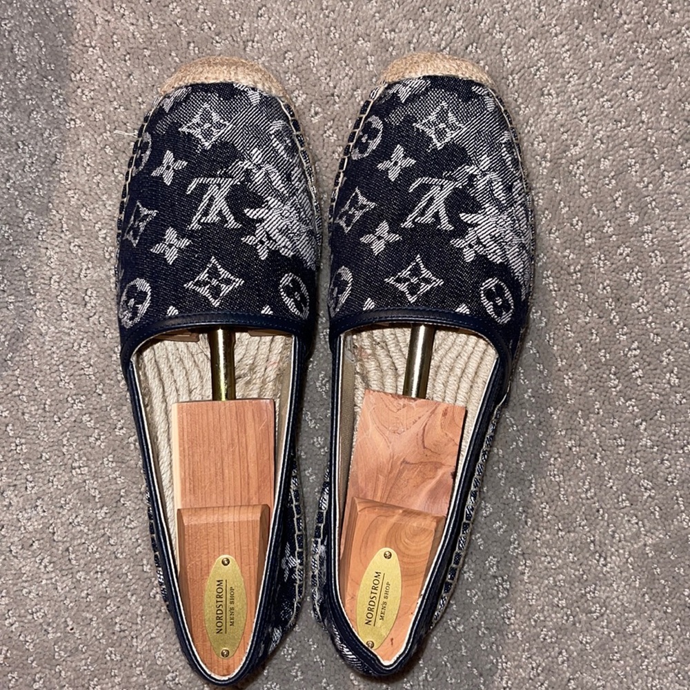 Never worn blue ombré Louis Vuitton espadrilles